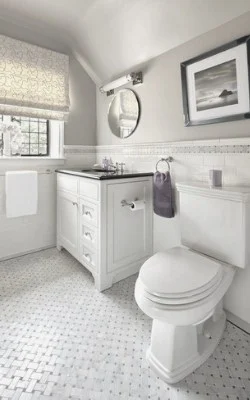 Agreeable-Gray-paint-in-bathroom